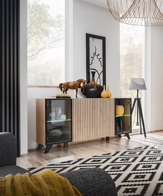 Komoda Liam 160 cm z oświetleniem LED do salonu hickory jackson/czarny