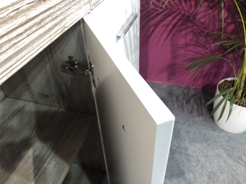 Zestaw mebli do przedpokoju Gustavo X trzy elementy dąb wellington/biały połysk