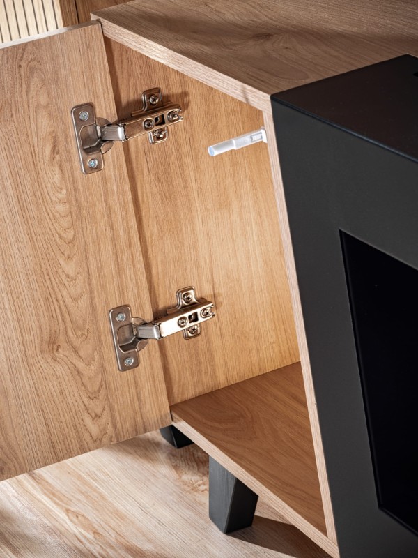 Meblościanka Liam z biokominkiem oświetlenie LED zestaw do salonu hickory jackson/czarny