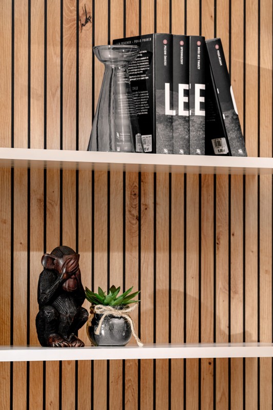 Meblościanka Gusto LUX B z oświetleniem LED do salonu kaszmir/dąb artisan