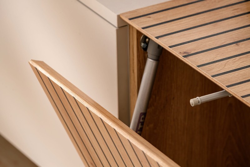 Meblościanka Solo zestaw 3 elementy do salonu kaszmir/dąb artisan/czarne paski