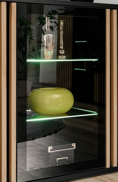 Komoda Cameron 163 cm z oświetleniem LED do salonu czarny/hickory jackson