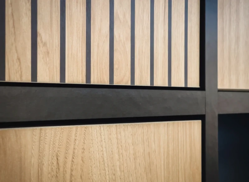 Szafka RTV Cross 150 cm z LED do salonu hickory jackson/czarny