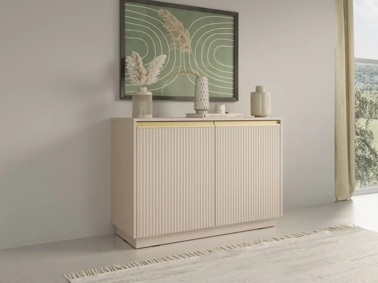 Komoda Royal 104 cm dwudrzwiowa 4 półki do salonu beż piaskowy/złoty