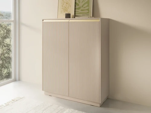 Komoda wysoka Royal 104 cm dwudrzwiowa 6 półek do salonu beż piaskowy/złoty