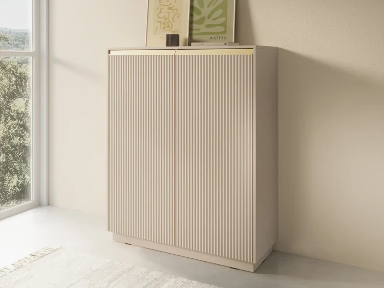 Komoda wysoka Royal 104 cm dwudrzwiowa 6 półek do salonu beż piaskowy/złoty