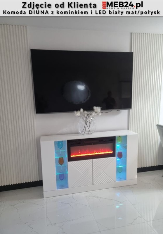 Komoda DIUNA 02 z kominkiem i LED 160 cm biały mat/połysk - zdjęcie od klienta