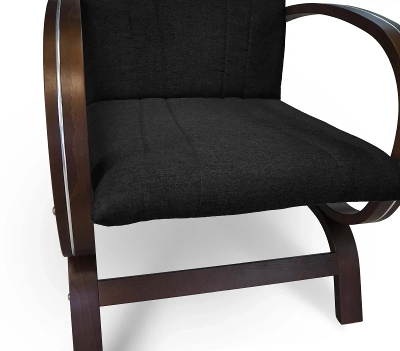 Fotel tapicerowany Finka Harmonia gładki na bukowym stelażu do salonu - czarny Sawana 14