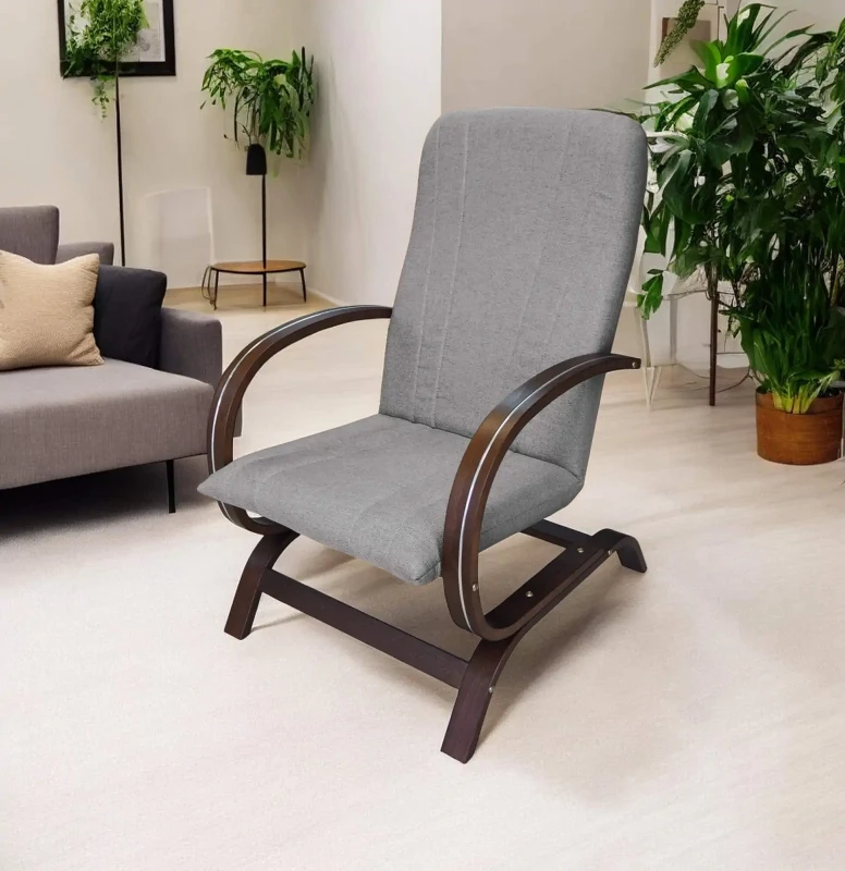 Fotel tapicerowany Finka Harmonia gładki na bukowym stelażu do salonu - jasny szary Malmo 83