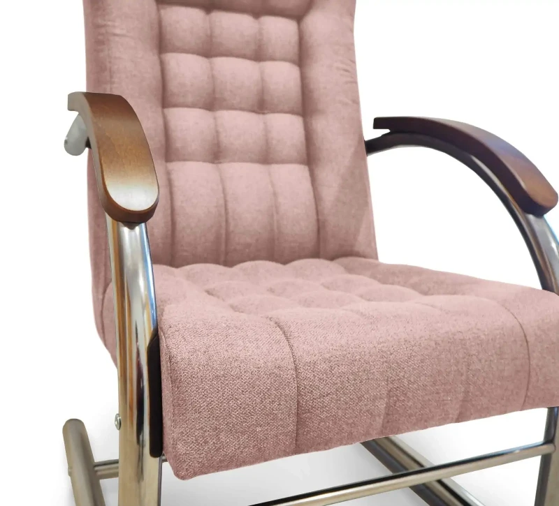 Fotel tapicerowany Finka Happy pikowany na metalowym stelażu do salonu - jasny róż Malmo 61