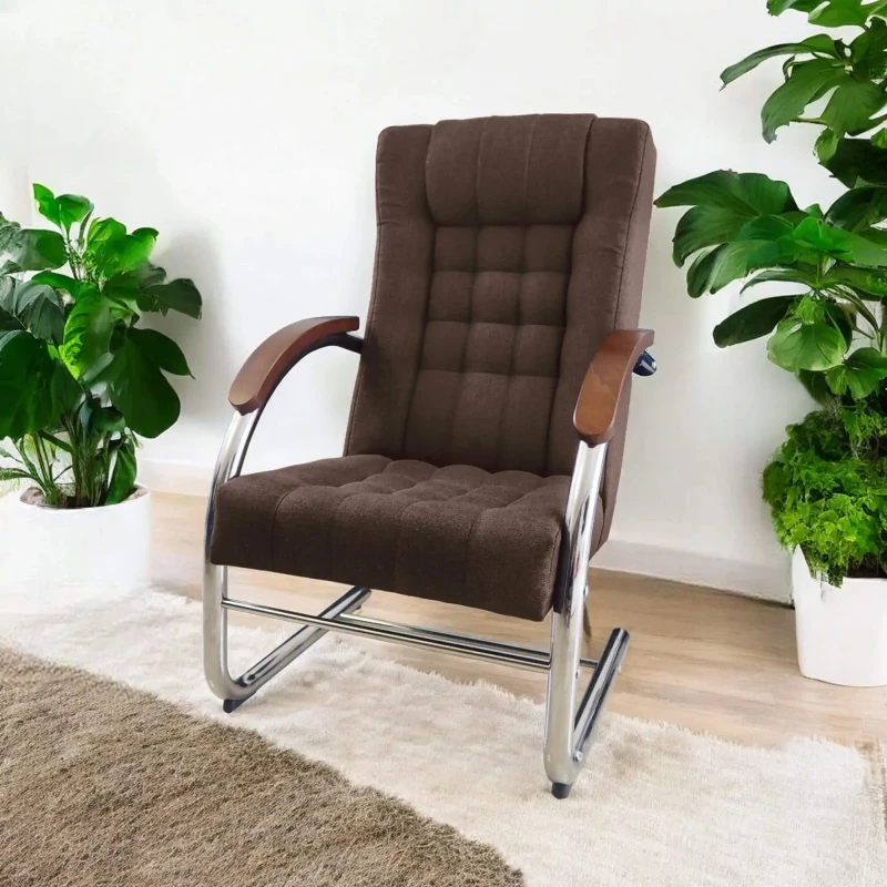 Fotel tapicerowany Finka Happy pikowany na metalowym stelażu do salonu - brązowy Malmo 26
