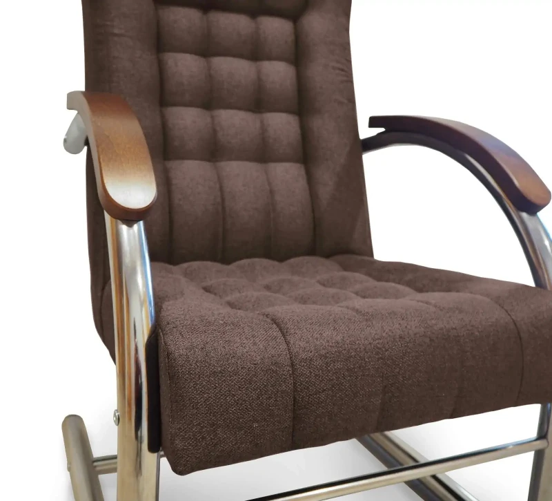 Fotel tapicerowany Finka Happy pikowany na metalowym stelażu do salonu - brązowy Malmo 26