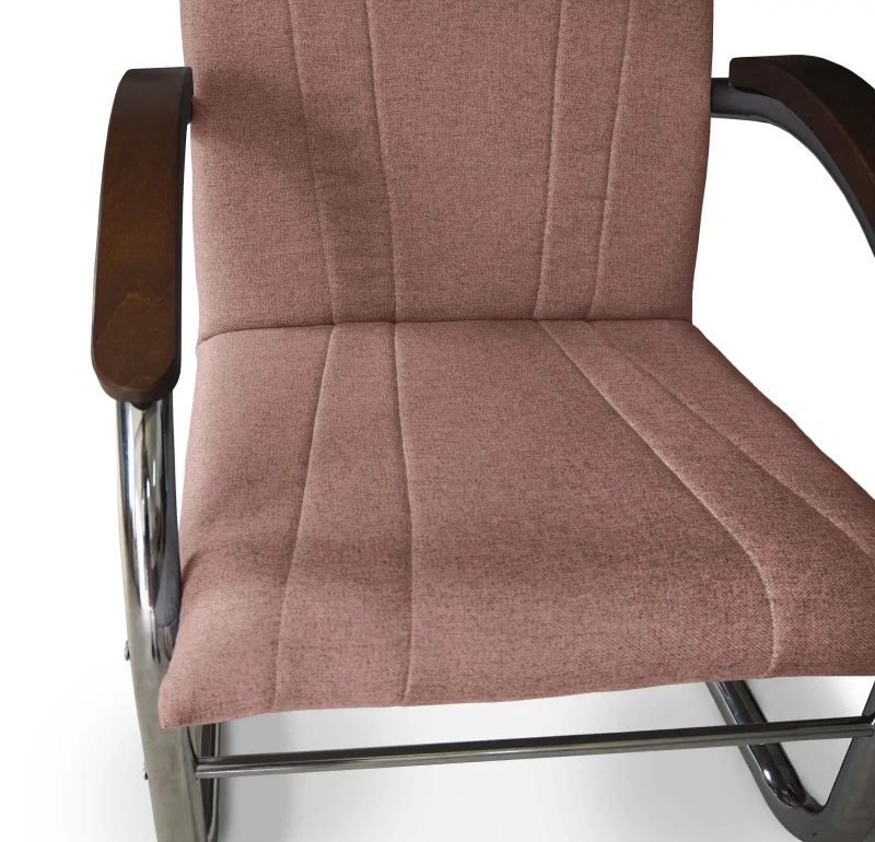 Fotel tapicerowany Finka Happy gładki na metalowym stelażu do salonu - jasny róż Malmo 61