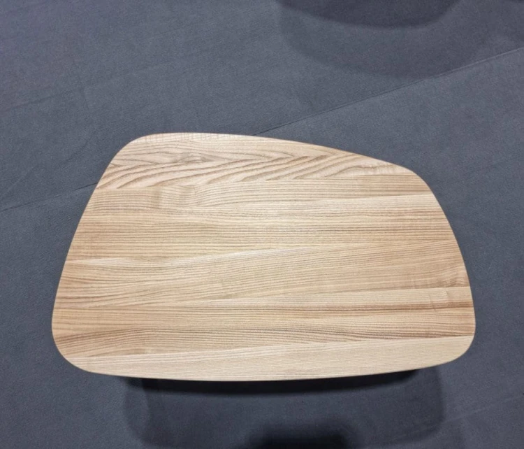 Stolik kawowy ENDOCARP 80x48 cm | Jesion