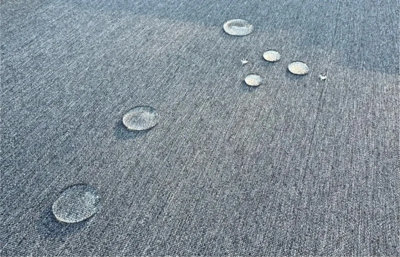 Narożnik ogrodowy Poliwood II z poduszkami + Stolik Szary