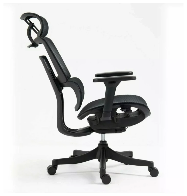 Fotel obrotowy Winner ergonomiczny regulowane siedzisko i podłokietniki do biura czarny