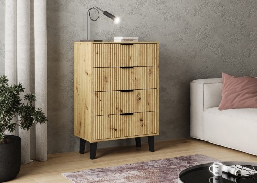 Komoda Scandi 4S Slim z szufladami i ryflowanymi frontami do salonu 70 cm dąb artisan