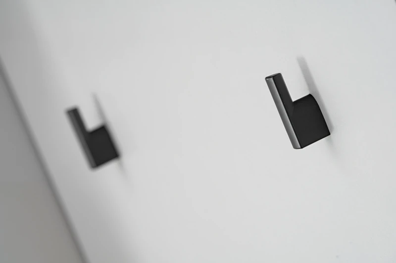 Garderoba Hugo III do przedpokoju