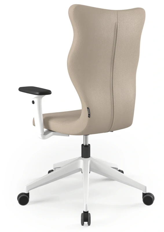 Krzesło biurowe obrotowe do biurka Nero Plus wzrost powyżej 188 cm biała podstawa kółka - Vega 26