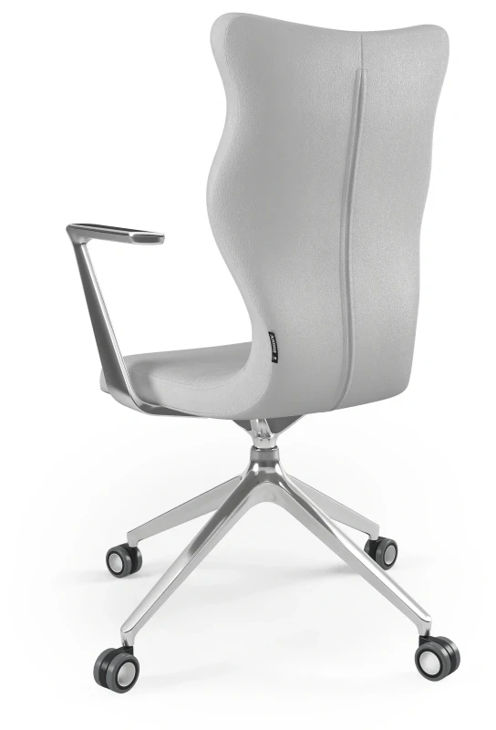 Krzesło biurowe obrotowe do biurka Kuma wzrost powyżej 188 cm aluminiowa podstawa kółka - Vega 3