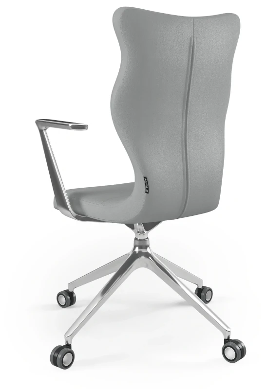 Krzesło biurowe obrotowe do biurka Kuma wzrost powyżej 188 cm aluminiowa podstawa kółka - Vega 33