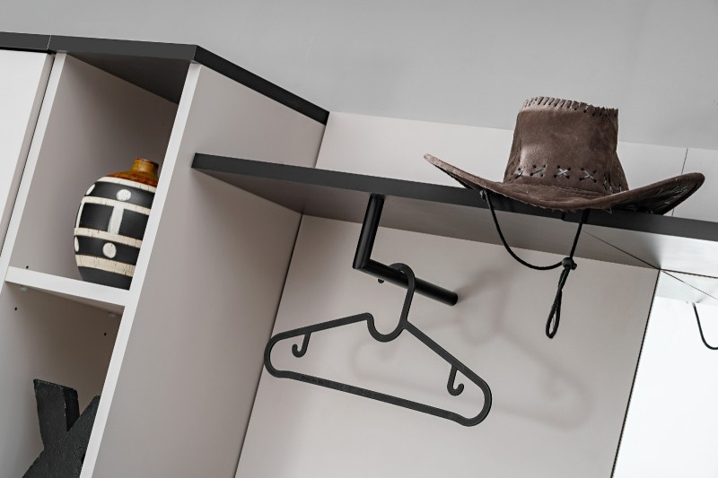 Garderoba Hugo I do przedpokoju