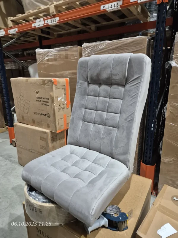 Fotel tapicerowany Finka Harmonia pikowany Royal 26 OUTLET