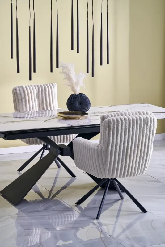 Krzesło obrotowe K572 tapicerowane do jadalni kremowy