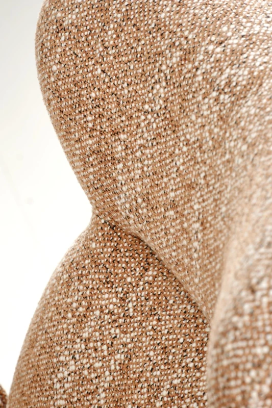 Krzesło tapicerowane K571 z funkcją obracania i podłokietnikami do jadalni cynamonowy