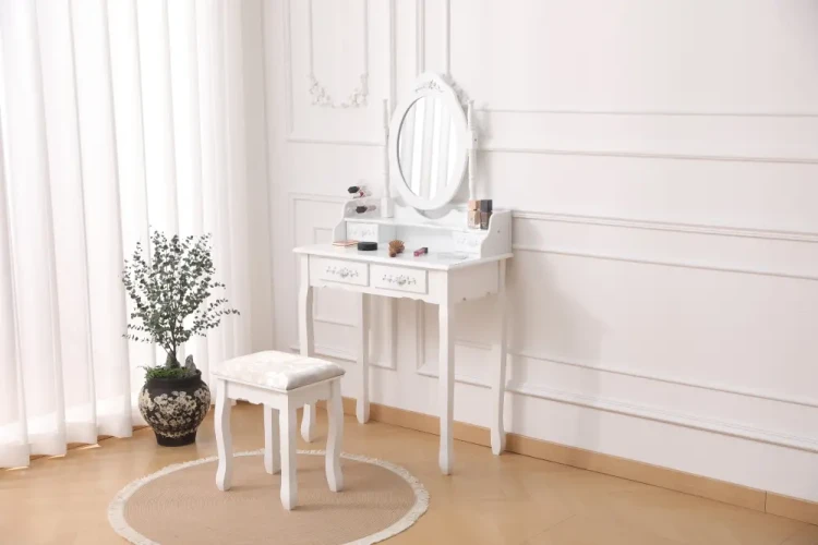 Toaletka lustrzana DT04 biała lakierowana z lustrem, szufladami i taboretem