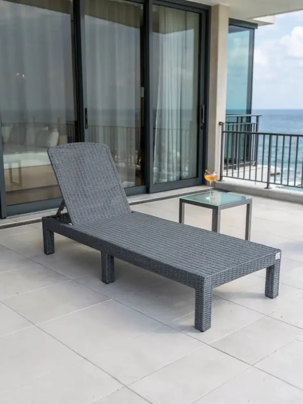 Leżak ogrodowy składany w walizkę szary 187x60x30 cm