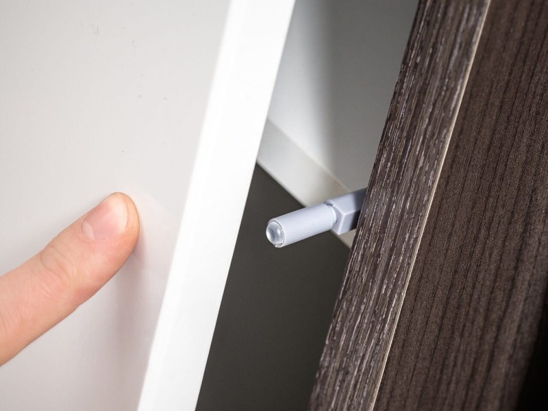 Komoda podświetlana Cross biały/biały połysk/Perla Elm