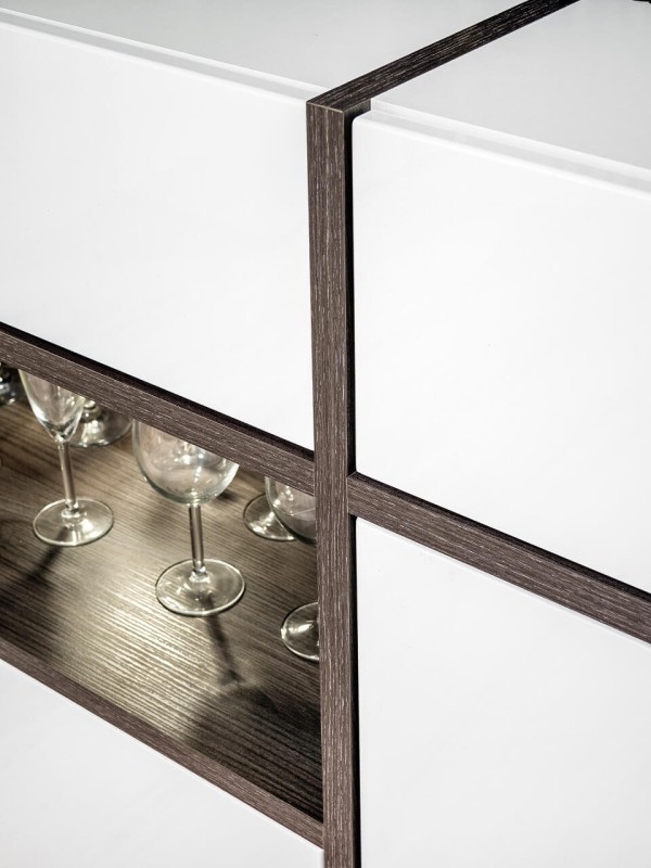 Meblościanka Cross biały/biały połysk/Perla Elm