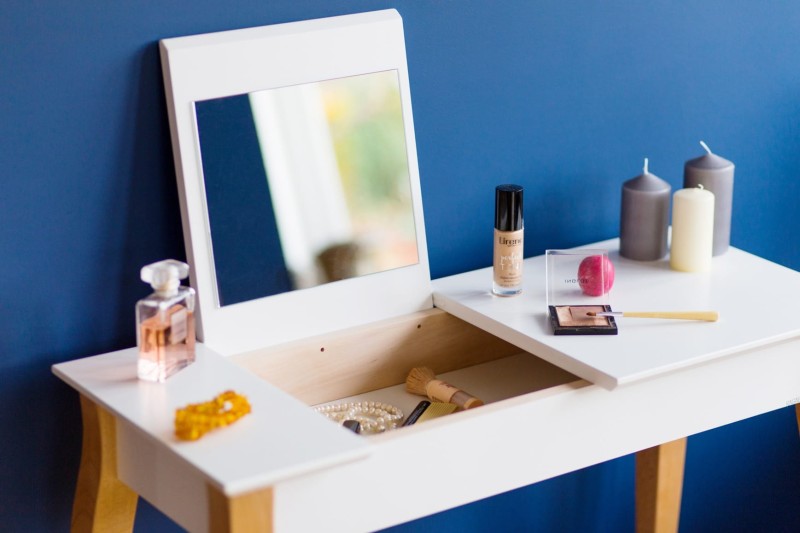 Toaletka z lustrem LILLO