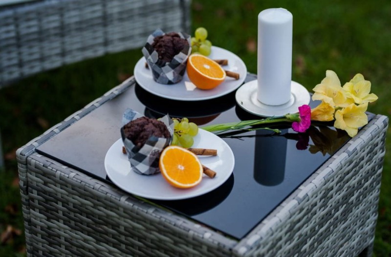 Zestaw mebli ogrodowych Sonia z technorattanu szary