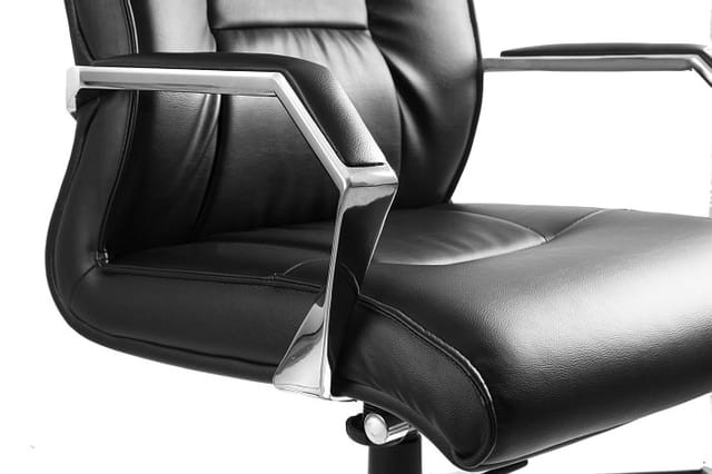 Fotel biurowy na kółkach Celio HL skóra naturalna czarna