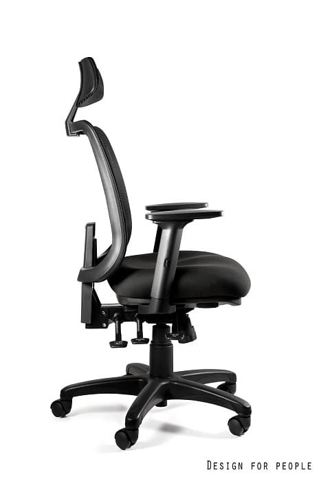 Fotel biurowy siatkowy Saga Plus czarny