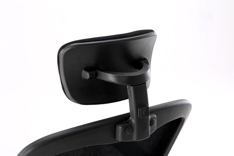 Fotel obrotowy z zagłówkiem Dorian czarny