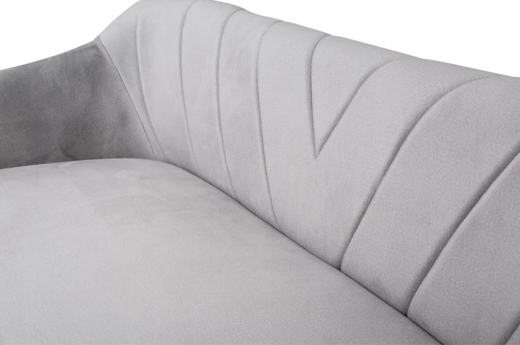 Sofa Mia III w stylu skandynawskim