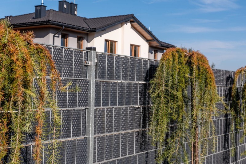 Taśma ogrodzeniowa panelowa z technorattanu 255x19cm