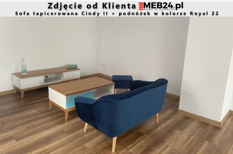 Sofa tapicerowana Cindy II + podnóżek w kolorach Royal 22 - zdjęcie od klienta
