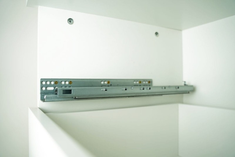 Komoda biała KUBI 3 szuflady