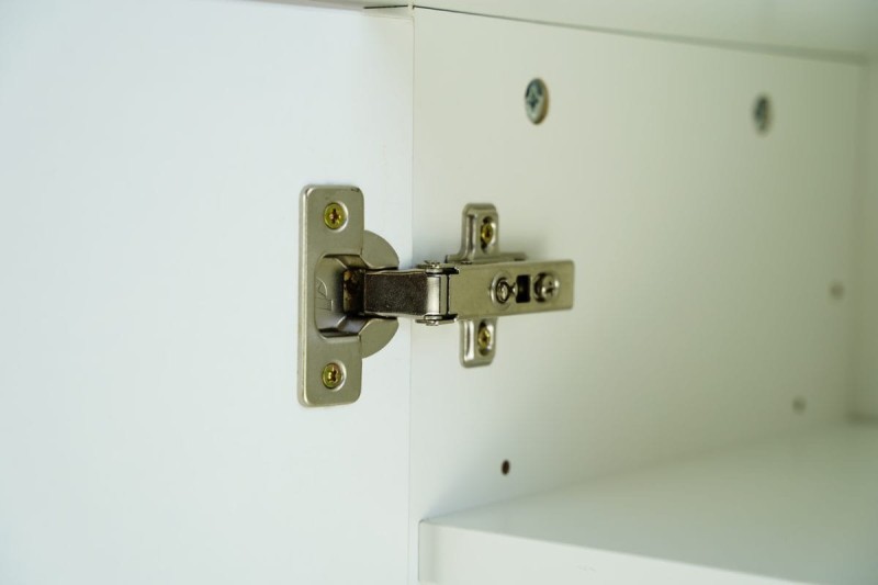 Szafka nocna z półką KUBI biała