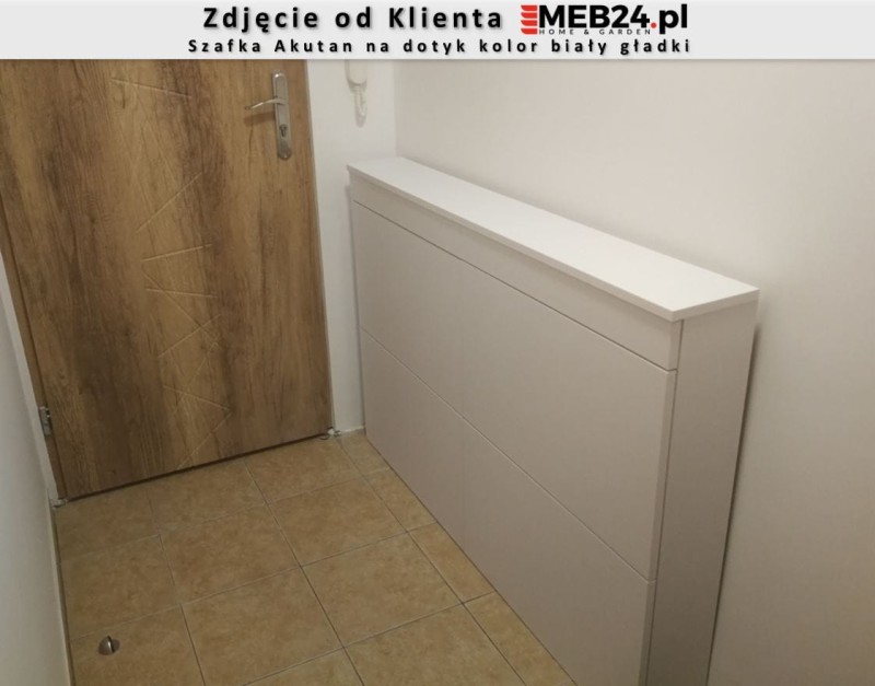Szafka na buty Akutan na dotyk Zdjęcie klienta